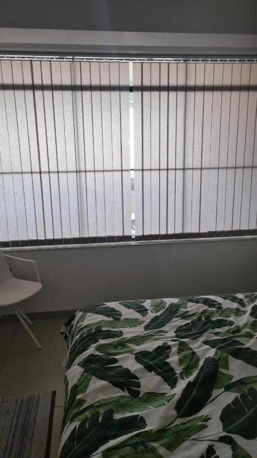 Appartement Frontaal Gelijkvloers Seaview 80m² 2 Slp Oostende