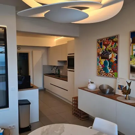 frontaal gelijkvloers seaview 80m² 2 slp Appartement Oostende Buitenkant foto