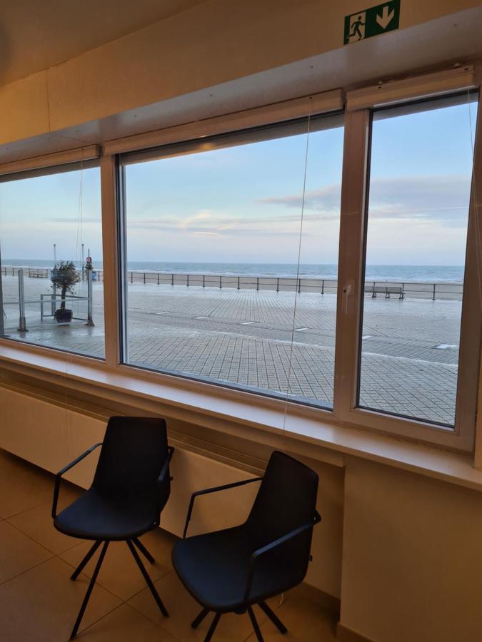 Apartment Frontaal Gelijkvloers Seaview 80m² 2 Slp *