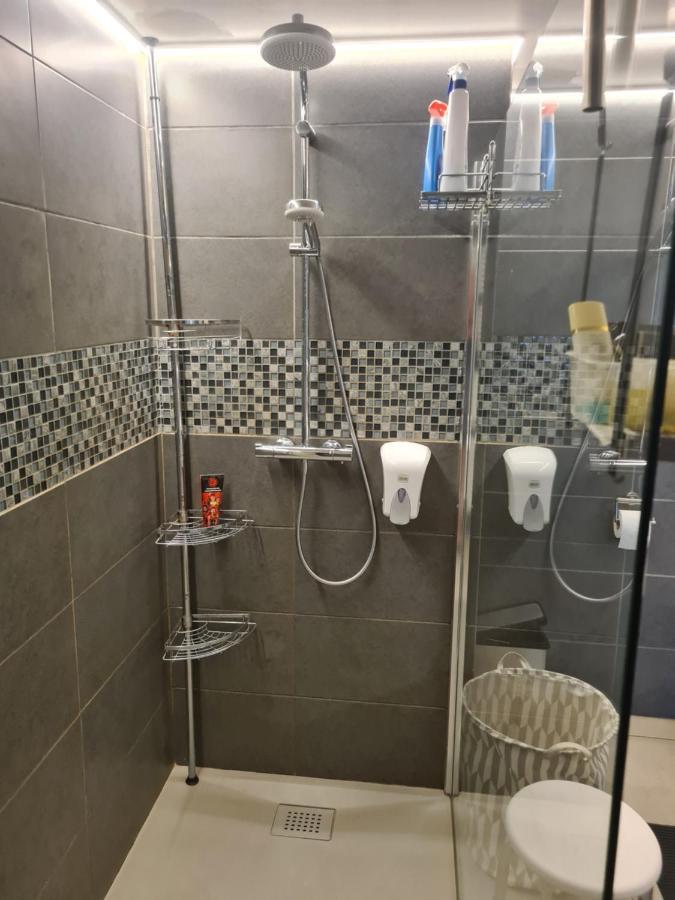 Apartment Frontaal Gelijkvloers Seaview 80m² 2 Slp Ostende